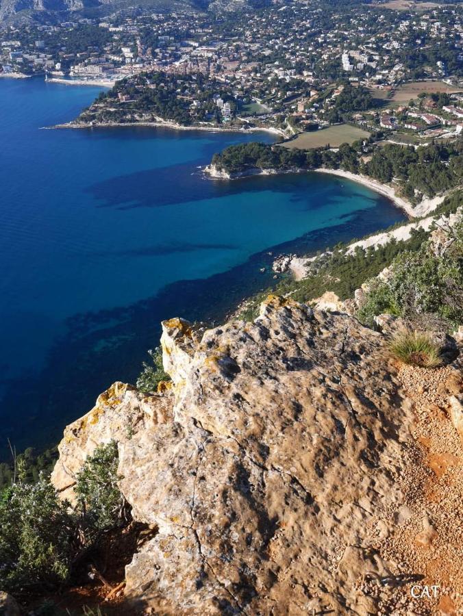 Mon petit Paradis, Cassis centre Apt 90 m2, 200 m Mer, terr plein sud, clim park privé Exterior foto